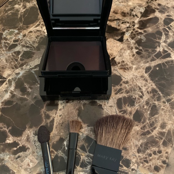 MaryKay~Compact/Compact Mini/Applicators/Powder - Picture 4 of 6